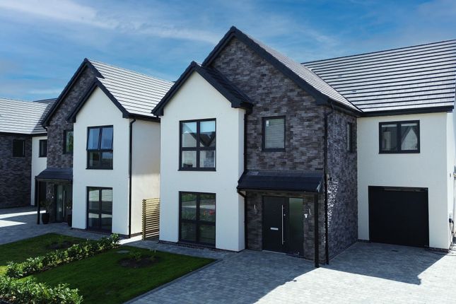 Lane End Mews, Twiss Green Lane, WA3 4 bed detached house for sale