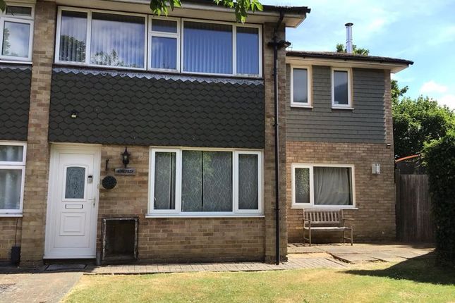 Ryelands Close, Caterham CR3 3 bed semi
