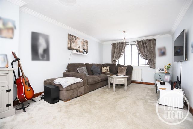 Aspen Coppice, Park Hill, NR32 4 bed detached house for sale