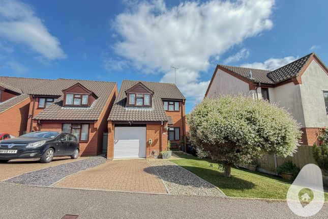 3 bed detached house
