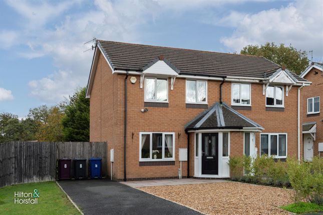 3 bedroom semi-detached house for sale