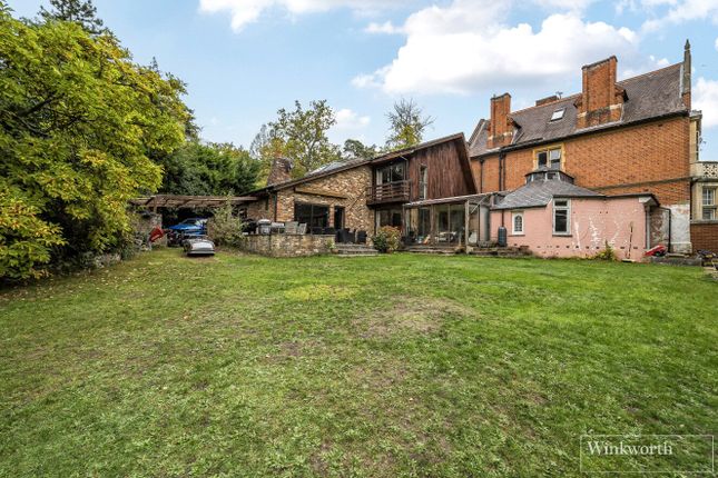 Charters Road, Ascot, Berkshire, SL5 4 bed link detached house for sale