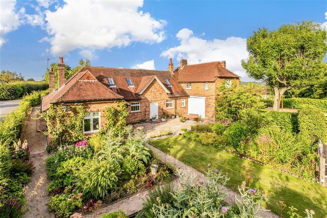 Steep Road, Crowborough TN6 4 bed link detached house for sale