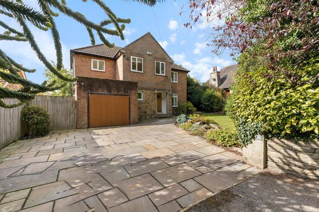 Woodside Lane, Huddersfield HD2 3 bed detached house for sale