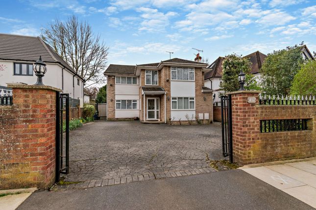 The Avenue, Hatch End, Pinner HA5 5 bed detached house for sale