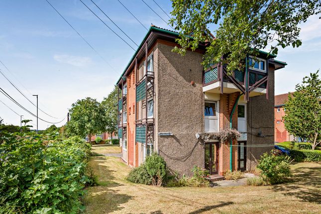 NEWHALL ROAD, LEEDS LS10 3 bed maisonette for sale