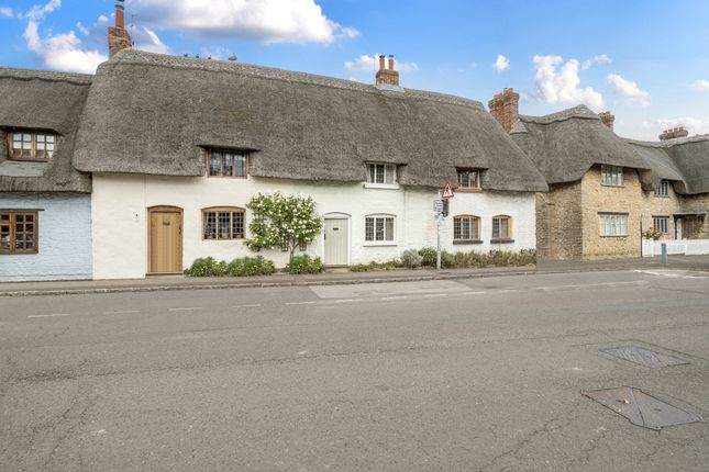 High Street, Shrivenham, Swindon, SN6 3 bed cottage for sale