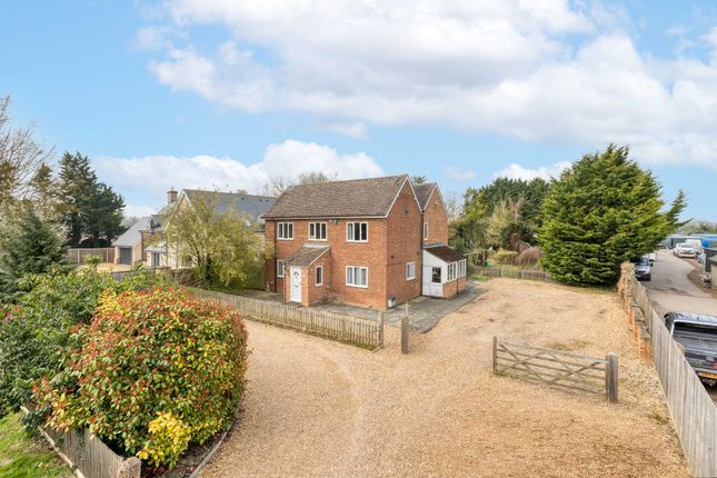 Cambridge Road, Royston SG8 4 bed detached house for sale