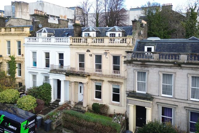 3 bedroom maisonette for sale