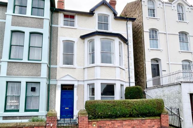 4 bedroom town house for sale