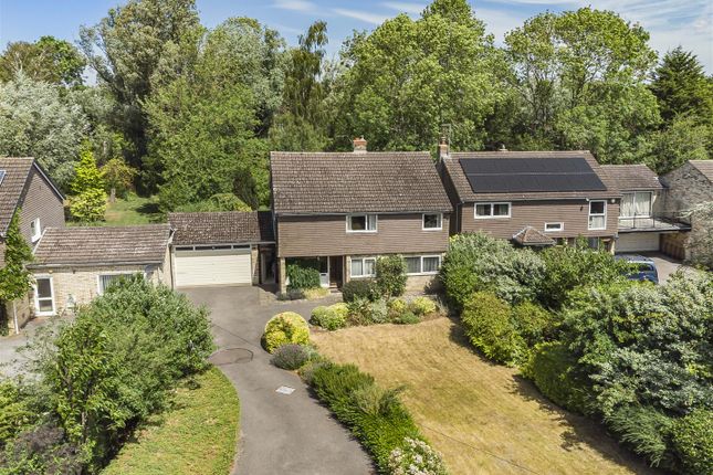 4 bedroom link detached house for sale