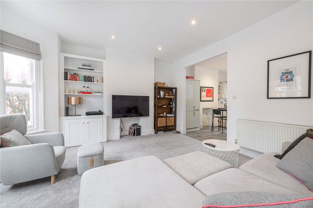 Winsham Grove, SW11 2 bed apartment for sale