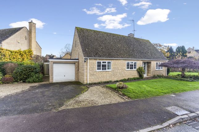 2 bed detached bungalow