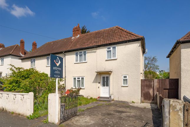 Oak Grove Road, Penge, London, SE20 3 bed semi