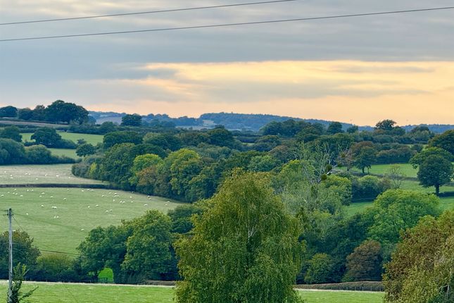 2 bed end terrace house