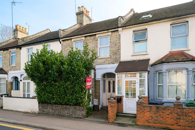 Chingford Road, Walthamstow 2 bed terraced house for sale