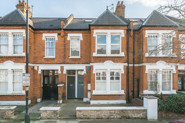 Jeddo Road, London W12 3 bed flat for sale