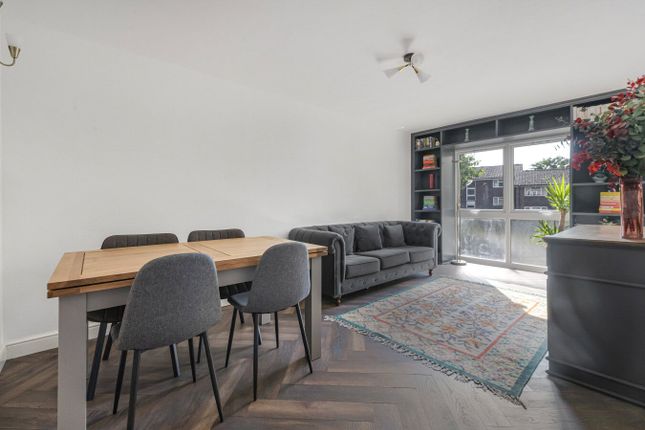 Highfield Hill, London, SE19 1 bed apartment for sale