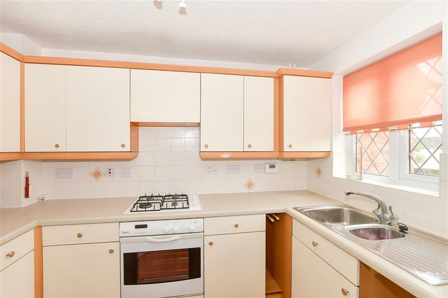 Swan View, Pulborough, West Sussex 2 bed terraced house for sale