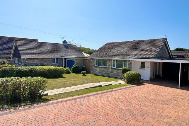 Colwell Bay, Isle of Wight 2 bed detached bungalow for sale