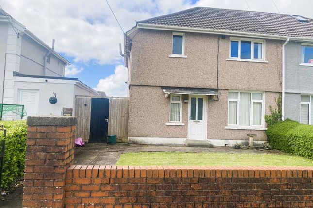 Brynhyfryd road, Gorseinon, SA4 4XH 3 bed semi