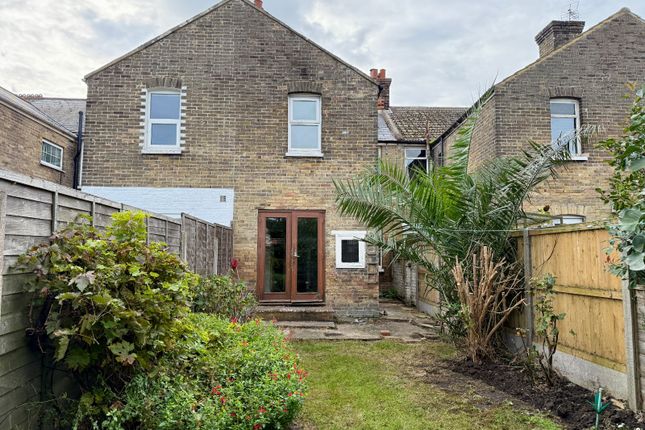 Middle Deal Road, Deal, Kent, CT14 3 bed terraced house for sale