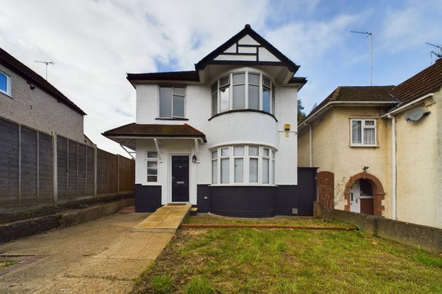 Coles Green Road, London, NW2 7ER 1 bed maisonette for sale