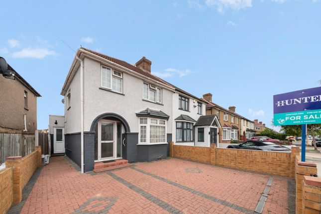 Princes Park Lane, Hayes, Middlesex... 4 bed semi