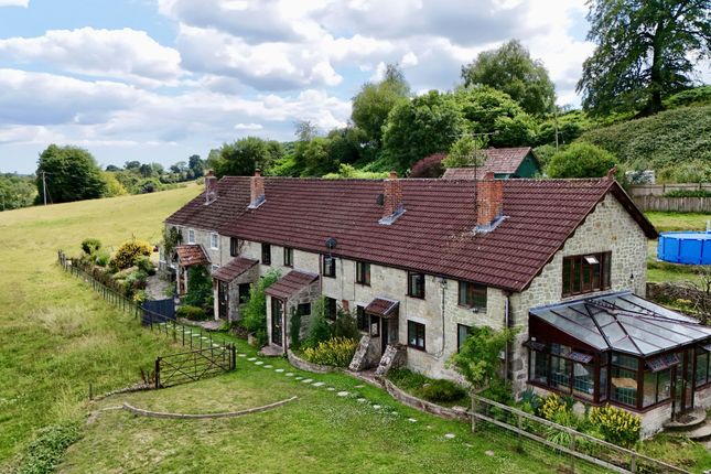 4 bedroom end of terrace house for sale
