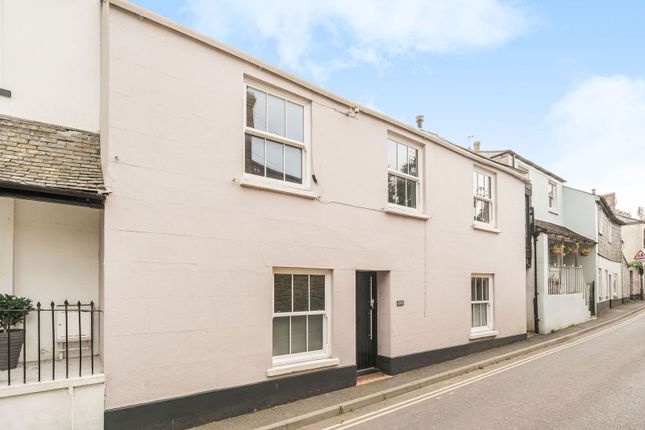 5 bedroom semi-detached house for sale