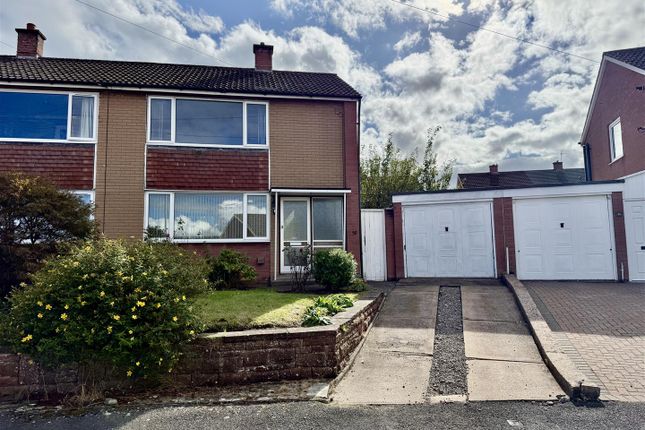 2 bedroom semi-detached house for sale