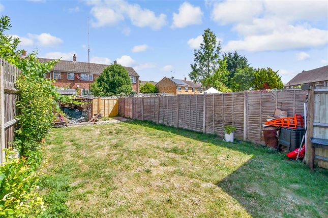 2 bedroom maisonette for sale