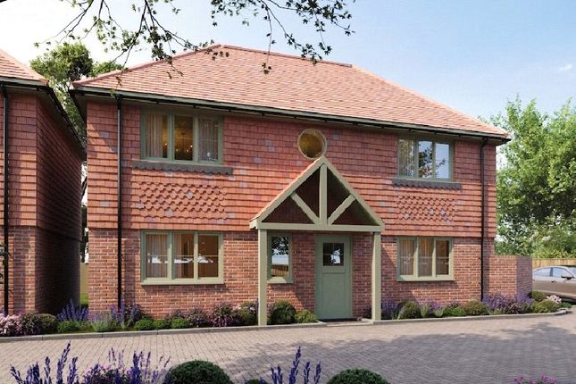 New Road, Guildford GU4 3 bed detached house for sale