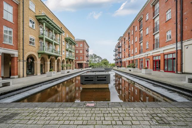 Waterside, Shirley, Solihull, West... 3 bed flat for sale