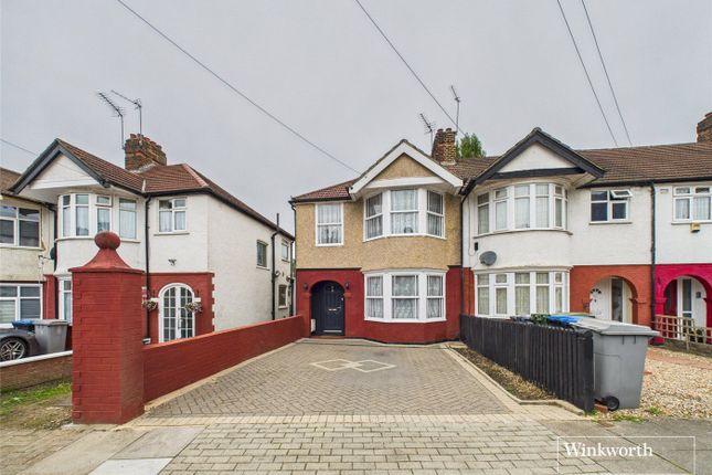 Dors Close, London NW9 3 bed end of terrace house for sale