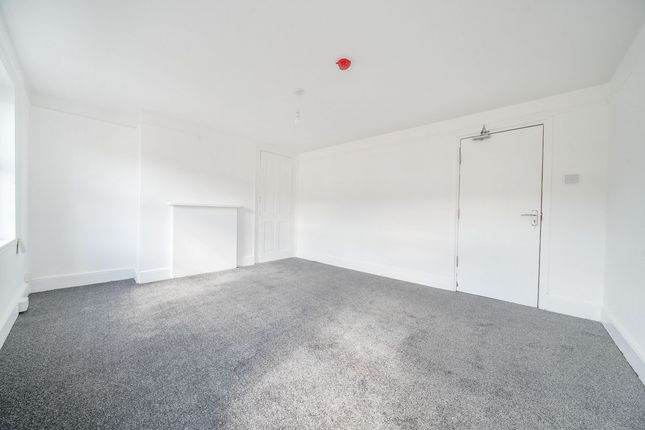 8 bedroom terraced house for sale
