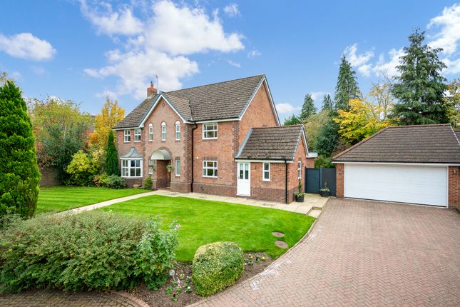 York Crescent, Wilmslow, Cheshire, SK9 4 bed detached house for sale