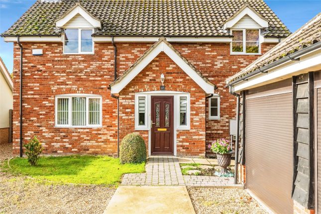 3 bed detached house