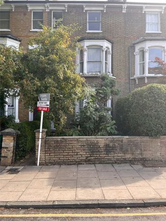 5 bedroom terraced house for sale