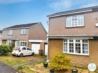 2 bedroom semi-detached house for sale