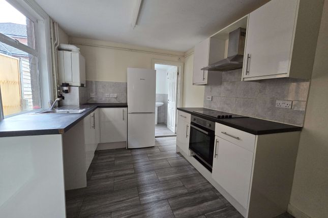 Town Centre, Luton LU1 4 bed terraced house for sale