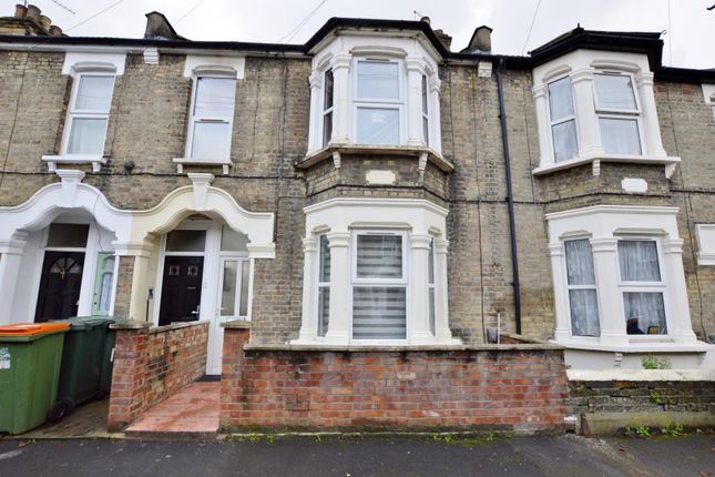 Ling Road, Canning Town, E16 4AN 2 bed flat for sale