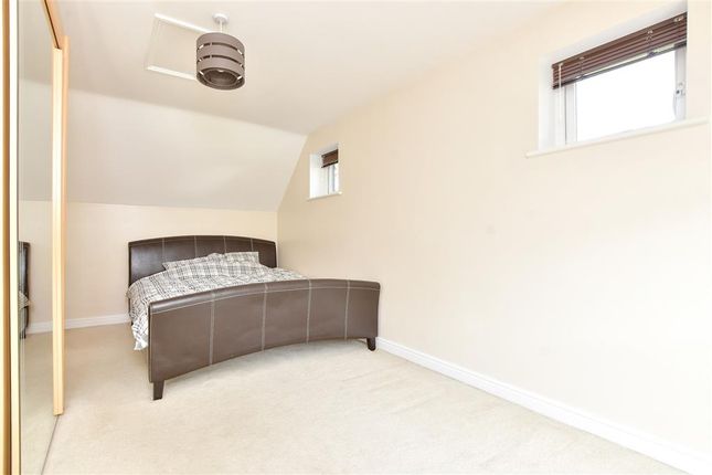 1 bedroom coach house for sale