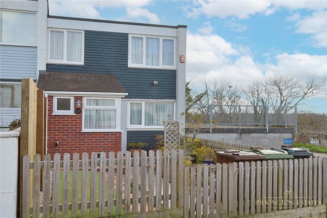 3 bed end terrace house