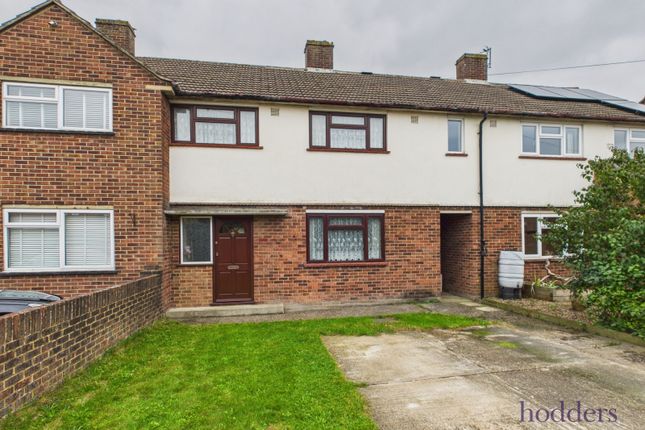 Fairway, Chertsey, Surrey, KT16 3 bed terraced house for sale