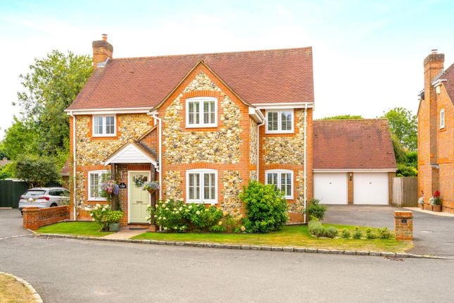 Hambye Close, Princes Risborough HP27 4 bed detached house for sale