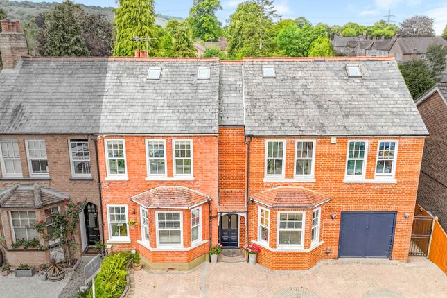 Perivale, Nightingale Road, Wendover 6 bed semi
