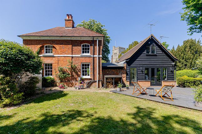 Church Road, Henlow SG16 4 bed detached house for sale