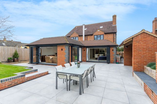Wantage Road, Rowstock, OX11 6 bed detached house for sale