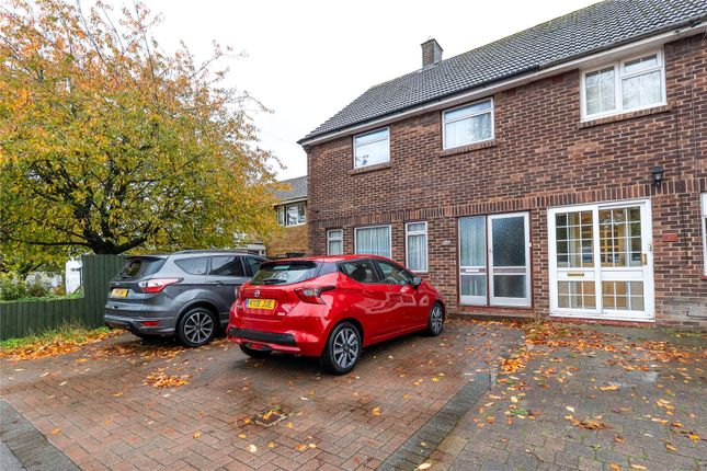 Westfield Road, Bedfordshire LU6 3 bed semi